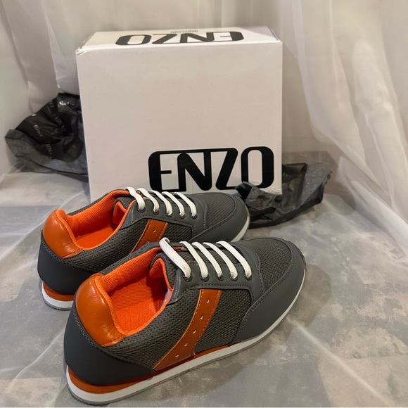 Enzo boys shoes, sz 1 - Picture 5 of 5